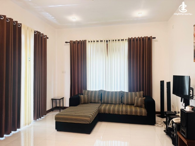 House for Sale in Horana - House for Sale - Calm & Convenient Location - photo 8