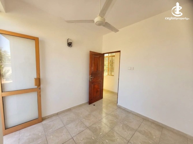 Apartment for Sale in Colombo 6 (Wellawatta,Pamankada,Kirulapona South) - 3 Bed Apartment for Immediate Sale - photo 5