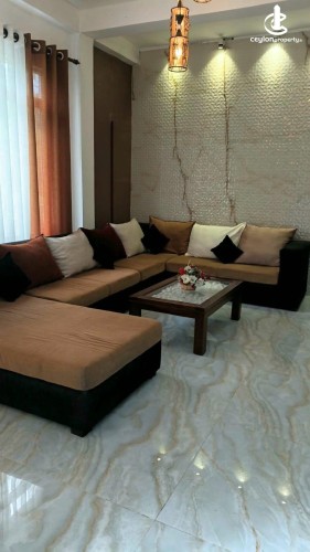 Commercial Property for Sale in Kandy - Villa for sale in Kandy - photo 3