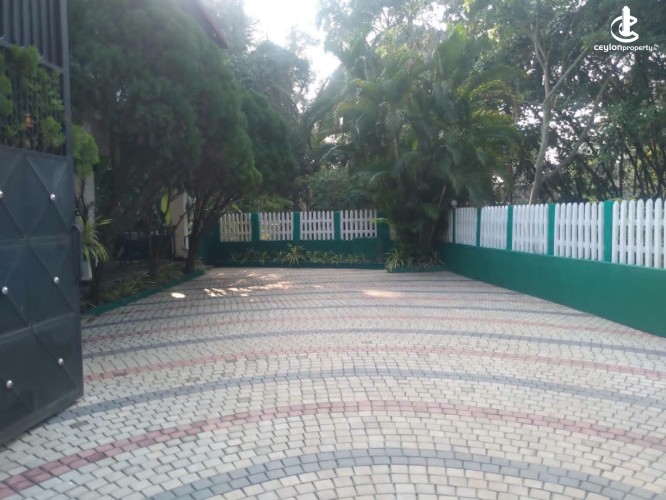 Commercial Property for Sale in Kandy - Hotel for sale in Kandy - photo 2