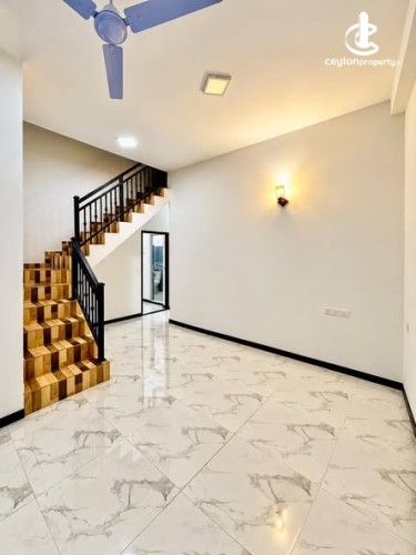 House for Sale in Wellampitiya - House for sale in Wellampitiya - photo 2