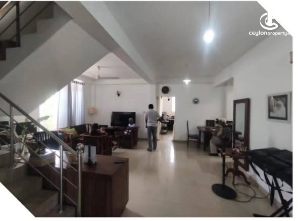 House for Sale in Ratmalana - House for Sale in Ratmalana - photo 2