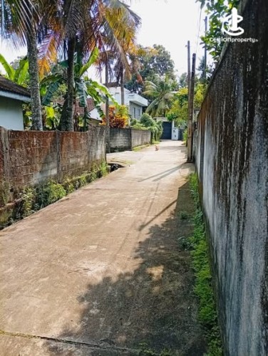 House for Sale in Athurugiriya - House for Sale in ATHURUGIRIYA - photo 2