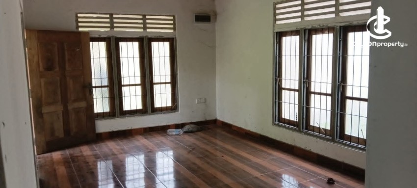 House for Sale in Gampaha - House for Sale in Gampaha - photo 4