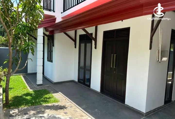 House for Sale in Homagama - House for Sale in Homagama - photo 2