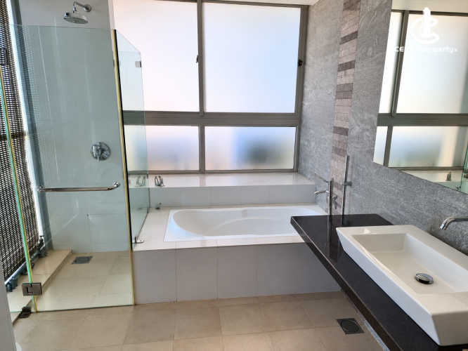 Apartment for Rent in Colombo 3 (Colpety,Kollupitiya) - Fully Furnished Apartment for Rent in The Emperor, Colombo 3 - photo…