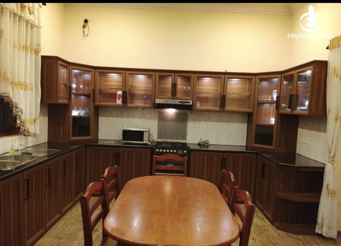 House for Rent in Thalawathugoda - Spacious Fully Furnished Luxury 05 Bed Rooms House for Rent in Thalawathugoda - photo 16