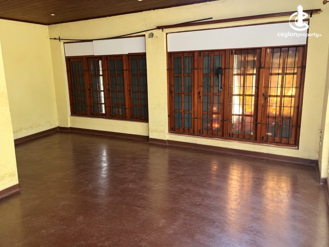 House for Sale in Polgasowita - Polgasowita - Wata Mawatha 03 Bedroom House on 20 Perches of Land for Sale - photo 2