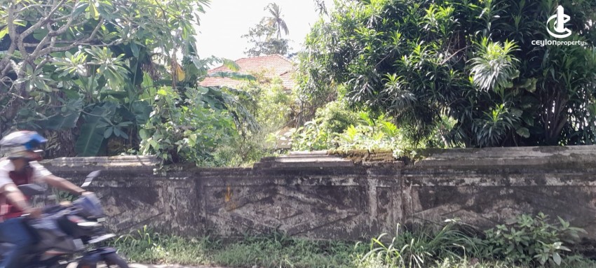 215 Perches of Prime Riverfront Land – Kelaniya