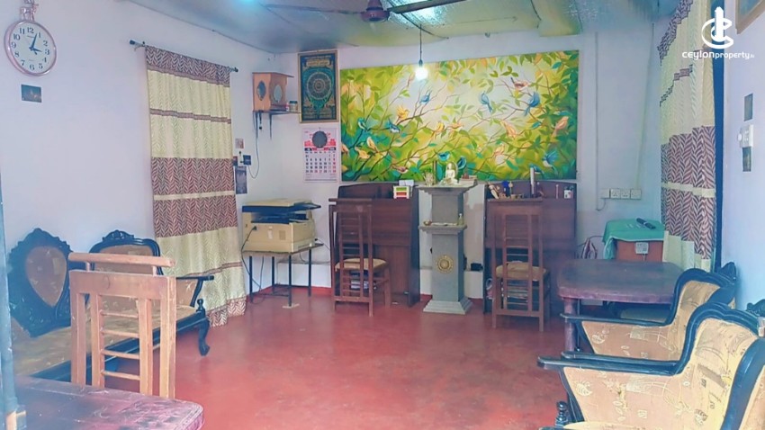 House for Sale in Piliyandala - Land with a small house Sale in Piliyandala - photo 4