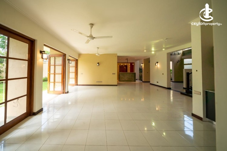 House for Sale in Boralesgamuwa - Boralesgamuwa 3880 SqFt 4 Bed House On 15 Perch For Sale - photo 16