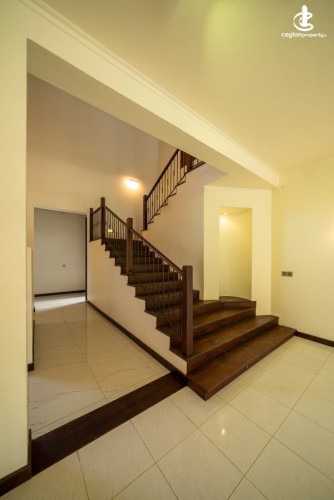 House for Sale in Boralesgamuwa - Boralesgamuwa 3880 SqFt 4 Bed House On 15 Perch For Sale - photo 17