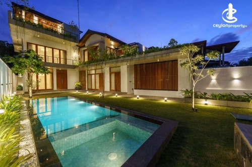 House for Sale in Battaramulla - 🏡 Architect-Designed Modern Luxury House – Battaramulla