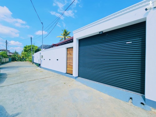 House for Sale in Athurugiriya - 🏡 Brand New Single-Storey House for Sale – Athurugiriya