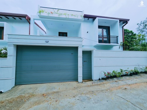 House for Sale in Malabe - 🏡 Brand New Box-Type Modern Luxury Two-Storey House for Sale – Malabe