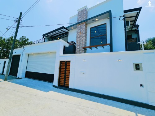 House for Sale in Piliyandala - 🏡 Spacious Two-Storey House for Sale – Piliyandala City