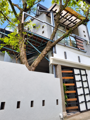 House for Sale in Battaramulla - Two Rustic-Style Houses on One Property – Immediate Sale | Battaramulla