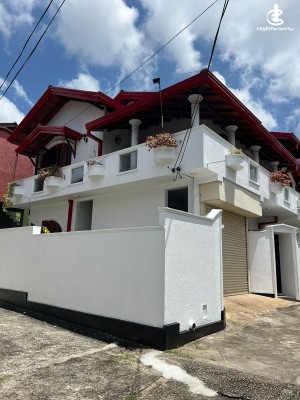 House for Sale in Piliyandala - LUXURY TWO-STORY HOUSE FOR SALE – PILIYANDALA