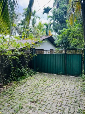 House for Sale in Weliveriya - House for sale in weliveriya