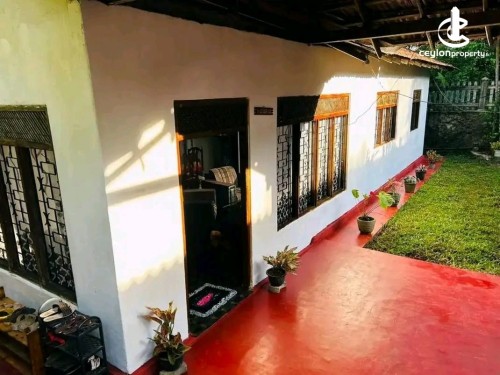 House for Sale in Weliveriya - House for sale in weliveriya