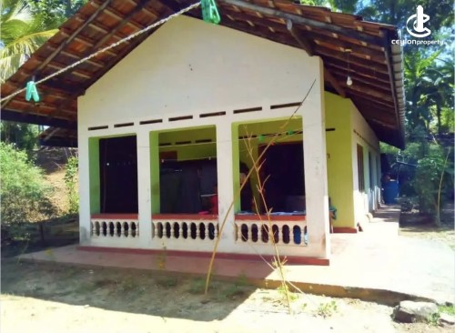 Land for Sale in Weeraketiya - Land for sale in middeniya