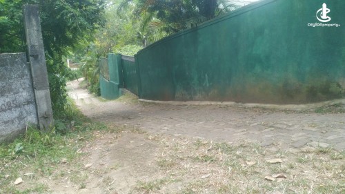 Land for Sale in Katugastota - Land for Sale in Katugasthota