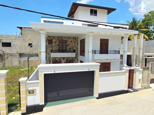 House for Sale in Boralesgamuwa - House for sale in Boralesgamuwa