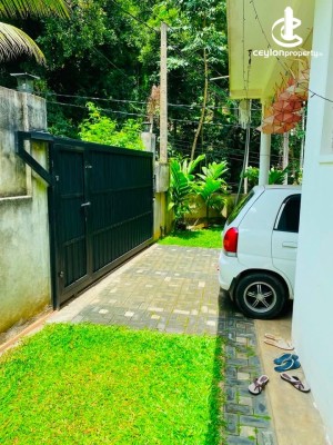 House for Sale in Kandy - House for sale in Kandy