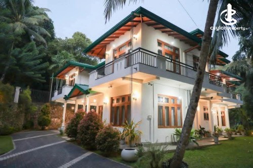House for Sale in Kandy - House for sale in Kandy
