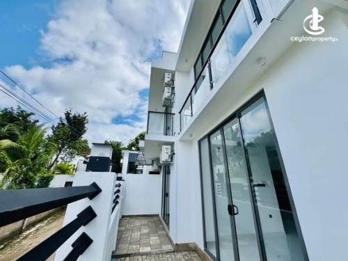 House for Sale in Kelaniya - House for Sale in Kelaniya