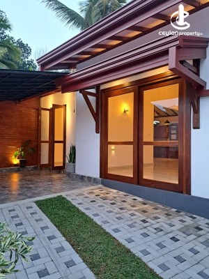 House for Sale in Kaduwela - Brand New Modern Single Storey House for sale in Kaduwela Nawagamuwa