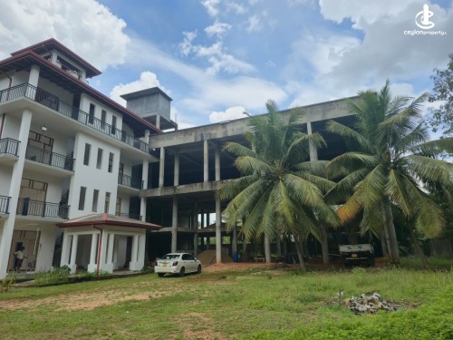 Commercial Property for Sale in Dambulla - Partially Completed Hotel Development for Sale – 85 Perches, Galahitiyawa, Dambul…