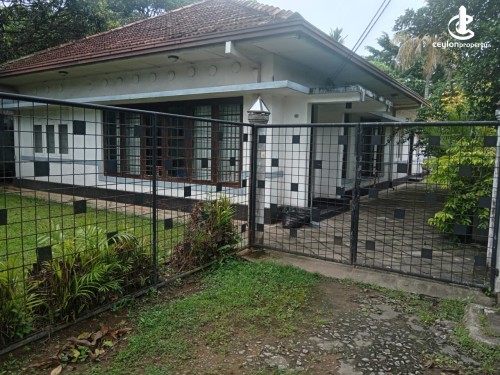 Commercial Property for Sale in Colombo 9 (Dematagoda) - Veluwana Road - Colombo 09, 15 Perches of Commercial Land with a 04…