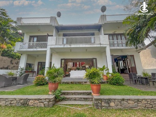 Luxury Spacious House in an Excellent residential area in Kotte for Immediate Sale