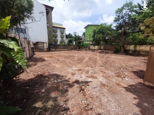 Land for Sale in Nugegoda - Nugegoda, Residential Land 10 Perches, Facing Railway Avenue for Sale
