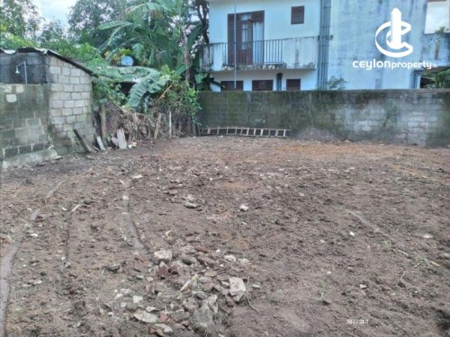 Land for Sale in Piliyandala - Piliyandala Wewala Road 10 Perches of Land for Sale