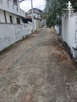 House for Sale in Maharagama - Wattegedara Suramya Mawatha 02 Storied House on 11.86 Perches of Land for Sale