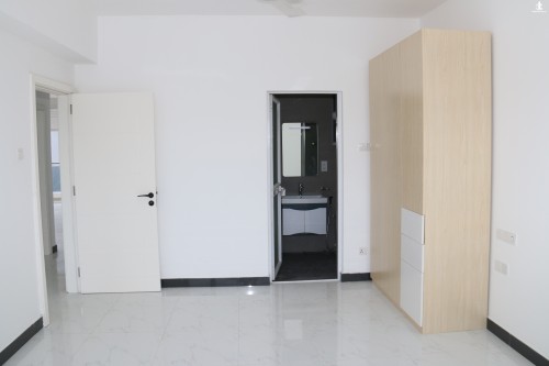 Apartment for Sale in Mount Lavinia - Brand New Business Class Apartment for Sale in Barnes Avenue