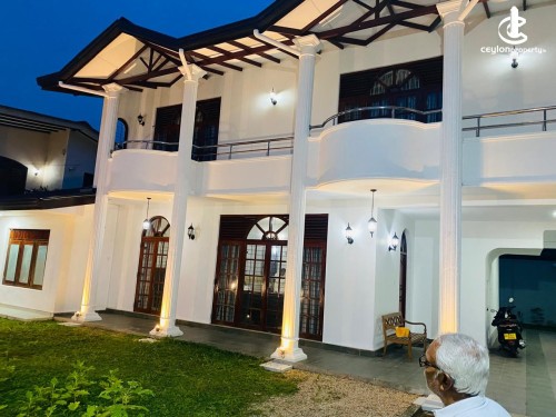 House for Sale in Ratmalana - REF (P-saf-138)🌸🏡 Upstairs House for Sale – Thelawala, Rathmalana 🏡🌸
