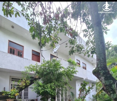 House for Sale in Maharagama - Ref(P-PARAMAN-226)Upstair House for Sale – Pamunuwa Road, Maharagama