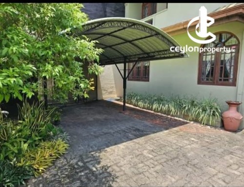 House for Sale in Battaramulla - Ref(P-SHIF-256)Luxury Home for Sale – Battaramulla (Main Road Facing)