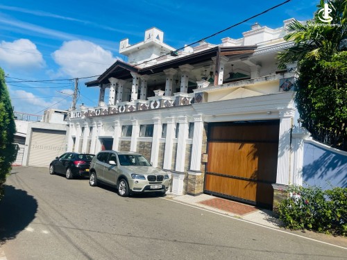 House for Sale in Dehiwala - Ref(P-BROK-775)🏡 Luxury Fully Furnished House for Sale – Dehiwala