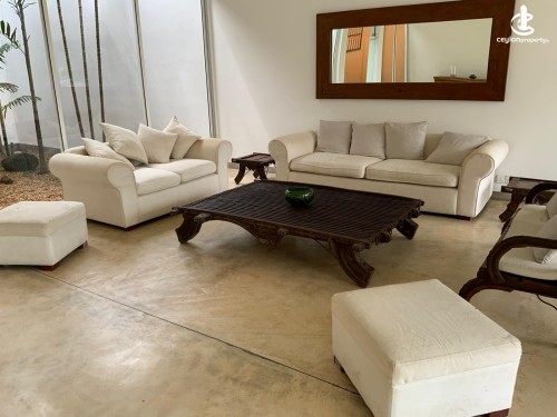 House for Rent in Nawala - Ref(P-AYA-811)Luxury House for Rent – Temple Road, Nawala