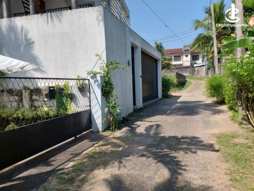 Land for Sale in Colombo 8 (Borella) - Land for Sale in Colombo 8 (Borella)