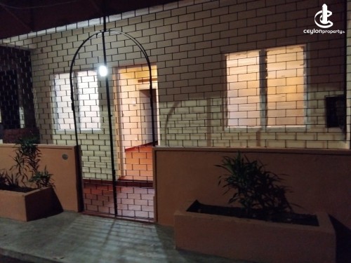 House for Rent in Colombo 2 (Slave Island) - House for Rent in Colombo 2, Sir James Peris mawatha