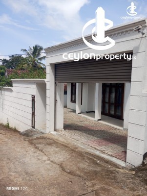 House for Sale in Talawatugoda - House for salw in Talawatugoda
