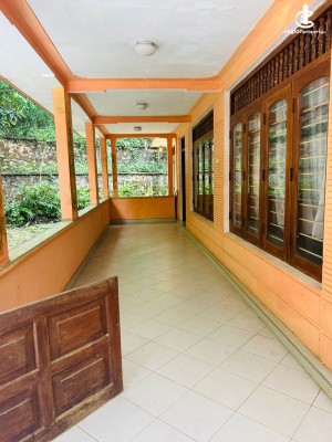 House for Sale in Kandy - House With Land For Sale In Kandy
