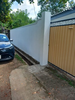 House for Sale in Angoda - 13.75 Perches Land With House For Sale In Hibutana Road Mulleriyawa