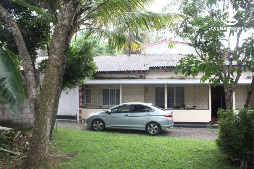 Land for Sale in Maharagama - Urgent Sale - Land With House in Maharagama
