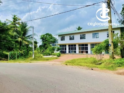 Commercial Property for Sale in Yakkala - Commercial property for sale near Yakkala (close to Colombo–Kandy Road)